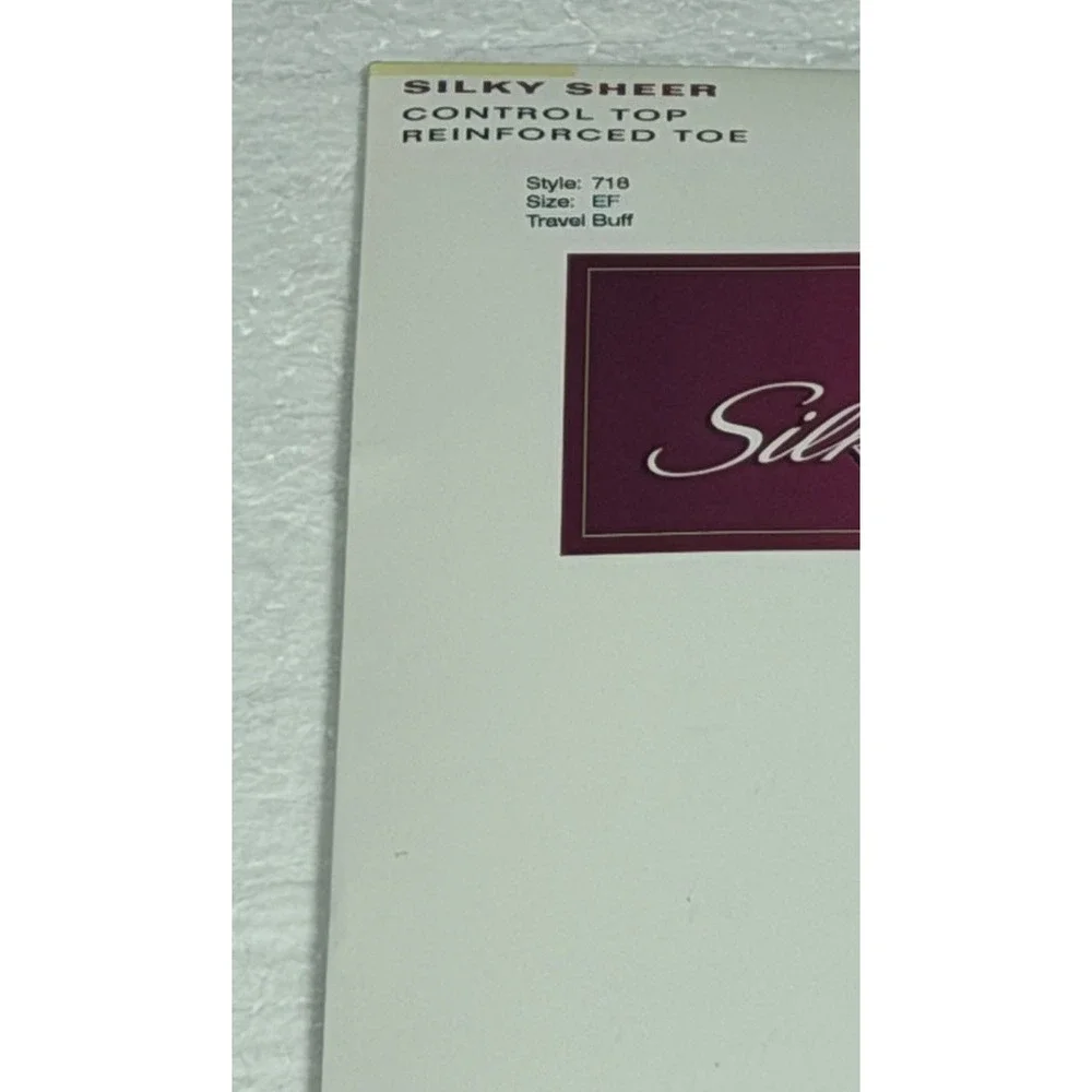 Hanes Silk Reflections Control Top PantyHose EF Silky Sheer Travel Buff 718